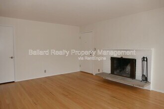 519 N 46th St in Seattle, WA - Building Photo - Building Photo