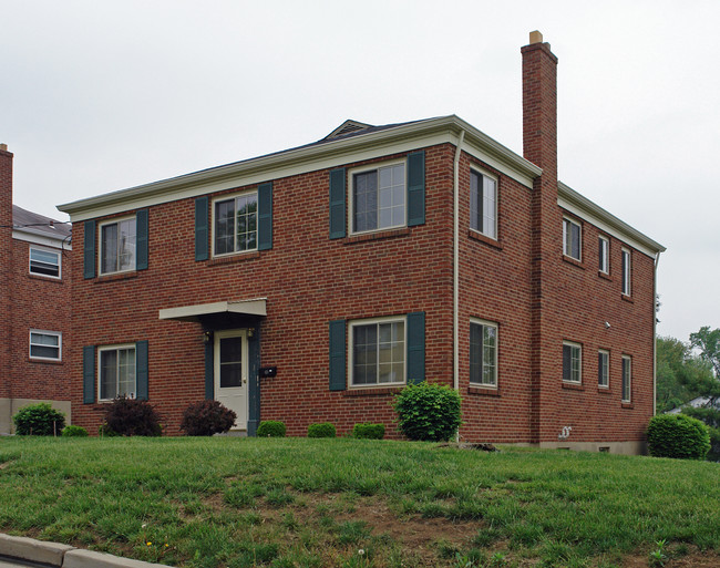 2402 Carlisle Ave in Fort Mitchell, KY - Building Photo - Building Photo