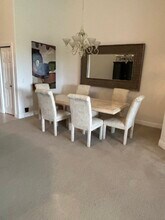 3960 Deer Crossing Ct, Unit 202 in Naples, FL - Foto de edificio - Building Photo