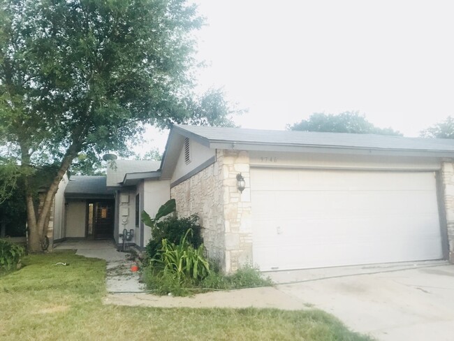 9746 Simplicity Dr in San Antonio, TX - Building Photo - Building Photo