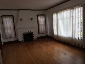 918 Ramona Ave, Unit 1A in Albany, CA - Foto de edificio - Building Photo