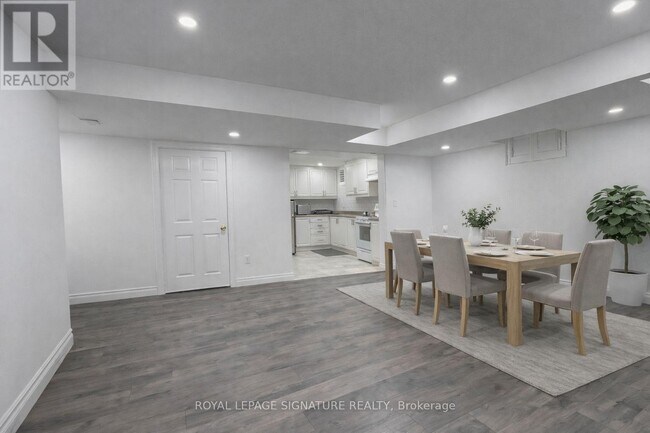 38 Meandering Trail in Toronto, ON - Building Photo - Building Photo