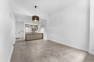 148 1ST St in Jersey City, NJ - Building Photo - Building Photo