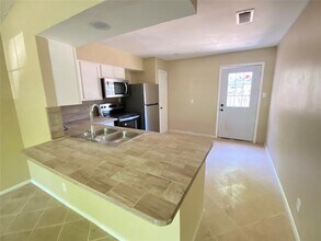 10307 Burmaster Ln in Austin, TX - Building Photo - Building Photo