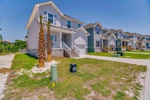 14358 Gardenglen Dr in Pensacola, FL - Building Photo