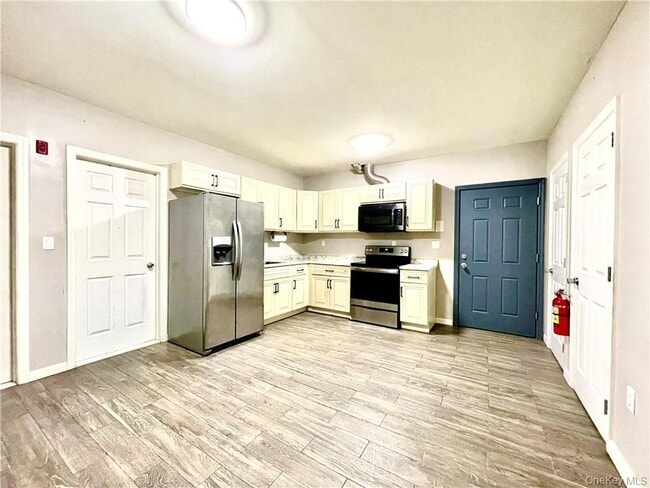 108 North St in Middletown, NY - Building Photo - Building Photo