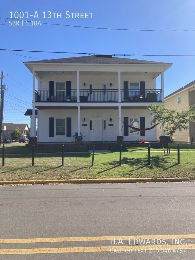 1001 13th St in Tuscaloosa, AL - Building Photo - Building Photo
