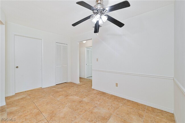 759 96th Ave N in Naples, FL - Building Photo - Building Photo