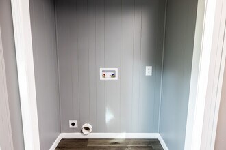 4413 Basswood St in Milton, FL - Building Photo - Building Photo