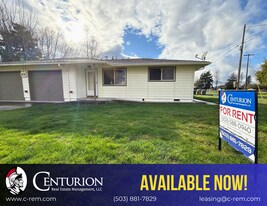 411 E 3rd St in Halsey, OR - Building Photo