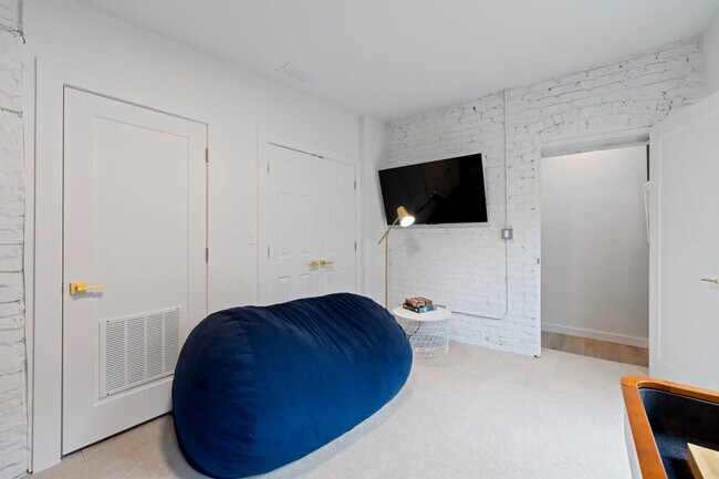2655 W Huron St in Chicago, IL - Building Photo - Building Photo