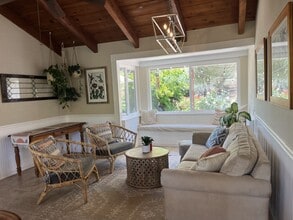 919 Valley Dr in Vista, CA - Building Photo - Building Photo