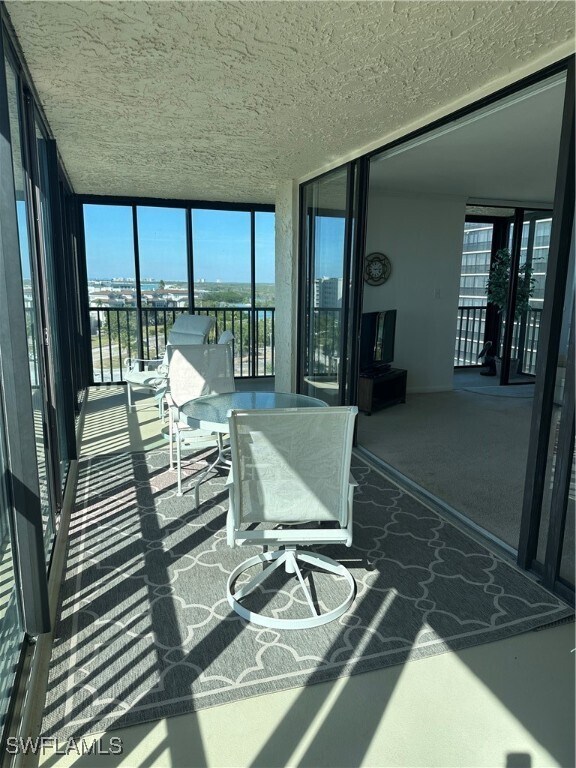 26171 Hickory Blvd in Bonita Springs, FL - Foto de edificio - Building Photo