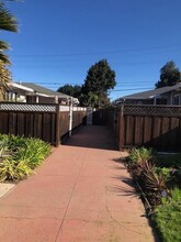 2079 S Delaware St in San Mateo, CA - Building Photo - Building Photo