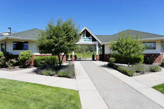 Aspen Village in Pullman, WA - Building Photo - Building Photo