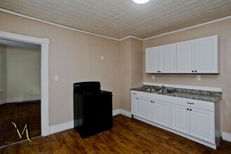 54-56-56 Clantoy St in Springfield, MA - Building Photo - Building Photo