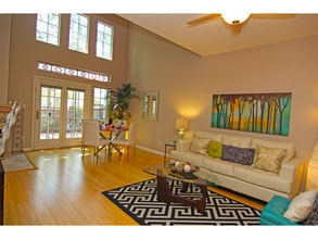 2602 Heritage Park Cir in San Jose, CA - Building Photo - Building Photo
