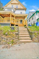 114 Buckingham St in Waterbury, CT - Building Photo