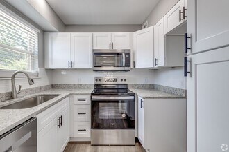 1410 E 41st St in Tulsa, OK - Building Photo - Building Photo