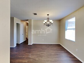 1021 Bumble Bee Dr in Lancaster, TX - Building Photo - Building Photo