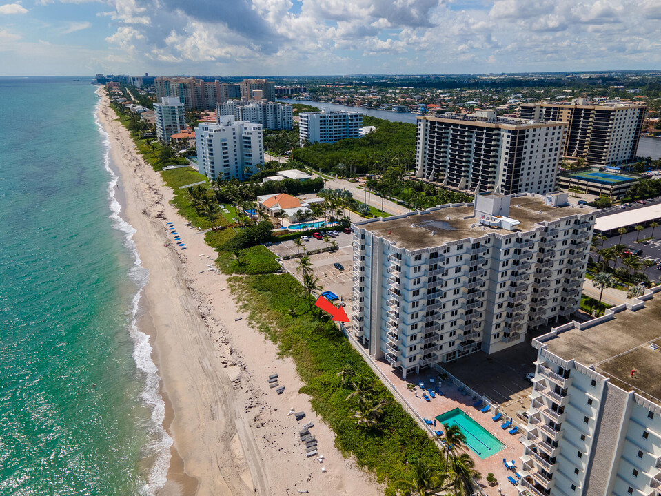 3301 S Ocean Blvd in Highland Beach, FL - Building Photo