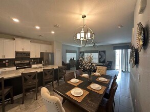 910 Pebble Beach Dr in Davenport, FL - Building Photo - Building Photo
