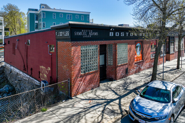 3484 Washington St in Boston, MA - Foto de edificio - Building Photo