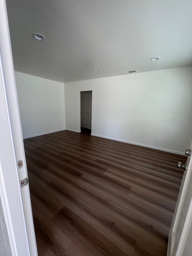 140 E Colorado Blvd in Arcadia, CA - Building Photo - Building Photo