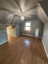 350 Ridge Rd, Unit 2 in Lyndhurst, NJ - Building Photo - Building Photo