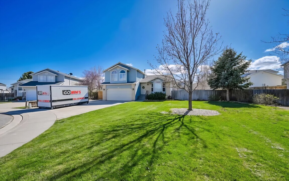 5411 W Leticia Ct in West Jordan, UT - Building Photo