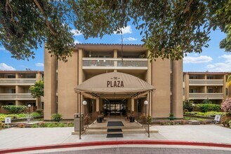 1885 Diamond St in San Diego, CA - Foto de edificio - Building Photo