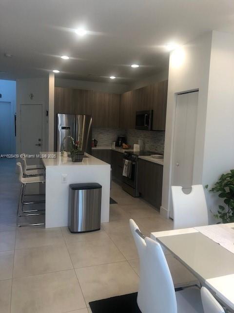 10242 NW 72nd St in Doral, FL - Building Photo - Building Photo