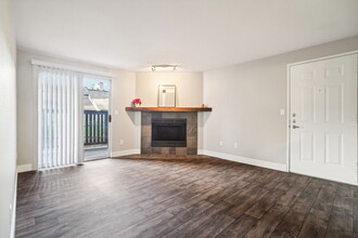 Campbell Run in Woodinville, WA - Building Photo - Building Photo