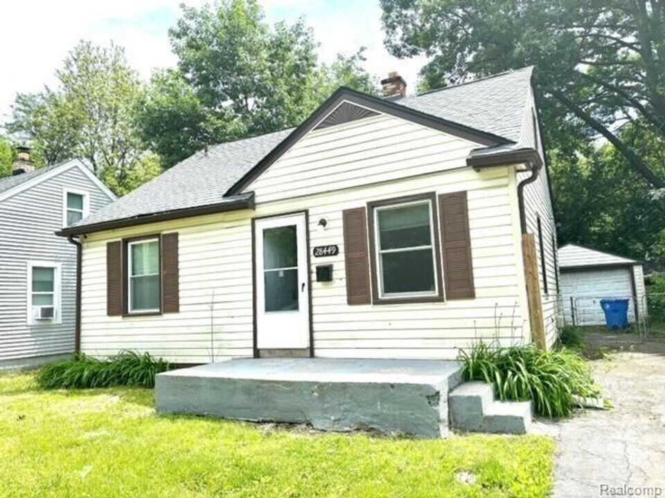 28449 Glenwood St in Inkster, MI - Building Photo