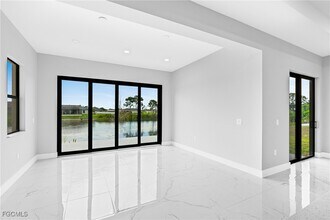 2511 NW 25th St in Cape Coral, FL - Building Photo - Building Photo