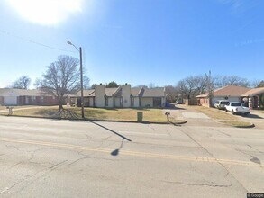 418 S Las Vegas Trail in White Settlement, TX - Building Photo - Building Photo