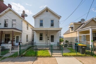 755 Boquet St in Mckees Rocks, PA - Building Photo - Building Photo
