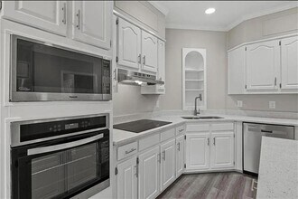 2781 Jen Chris Dr in Snellville, GA - Building Photo - Building Photo