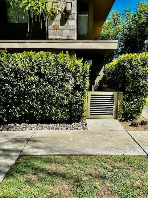 property at 870 E Palm Canyon Dr