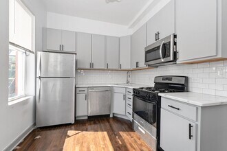 2026 S Washtenaw in Chicago, IL - Building Photo - Interior Photo