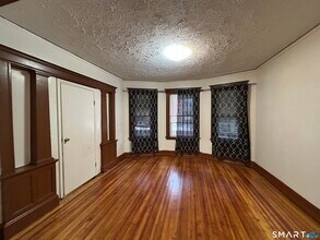 40 Cabot St in Hartford, CT - Building Photo - Building Photo