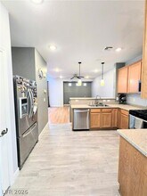 9309 Night Mesa St in Las Vegas, NV - Building Photo - Building Photo