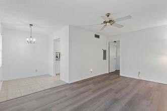 1230 Old Boynton Road in Boynton Beach, FL - Building Photo - Building Photo