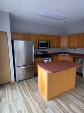 759 Cherry Creek Dr in Grayslake, IL - Building Photo - Building Photo