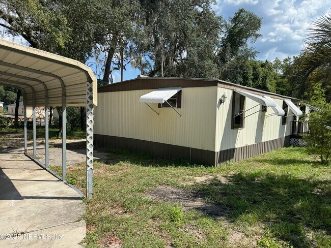 6383 Dennison Ave in Keystone Heights, FL - Building Photo - Building Photo