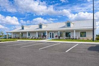 145 Corbans Wy in Avon Park, FL - Building Photo - Building Photo