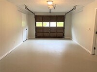 3135 Barrett Ct photo'