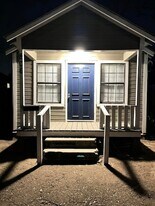 806 S 5th St in Richmond, TX - Building Photo