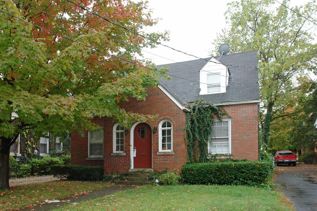 160 Bonnie Brae Dr in Lexington, KY - Foto de edificio