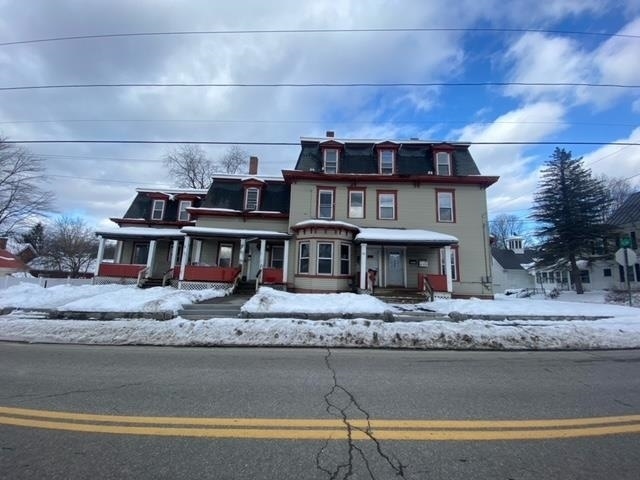47 Myrtle St-Unit -Apt 7 in Claremont, NH - Building Photo - Building Photo